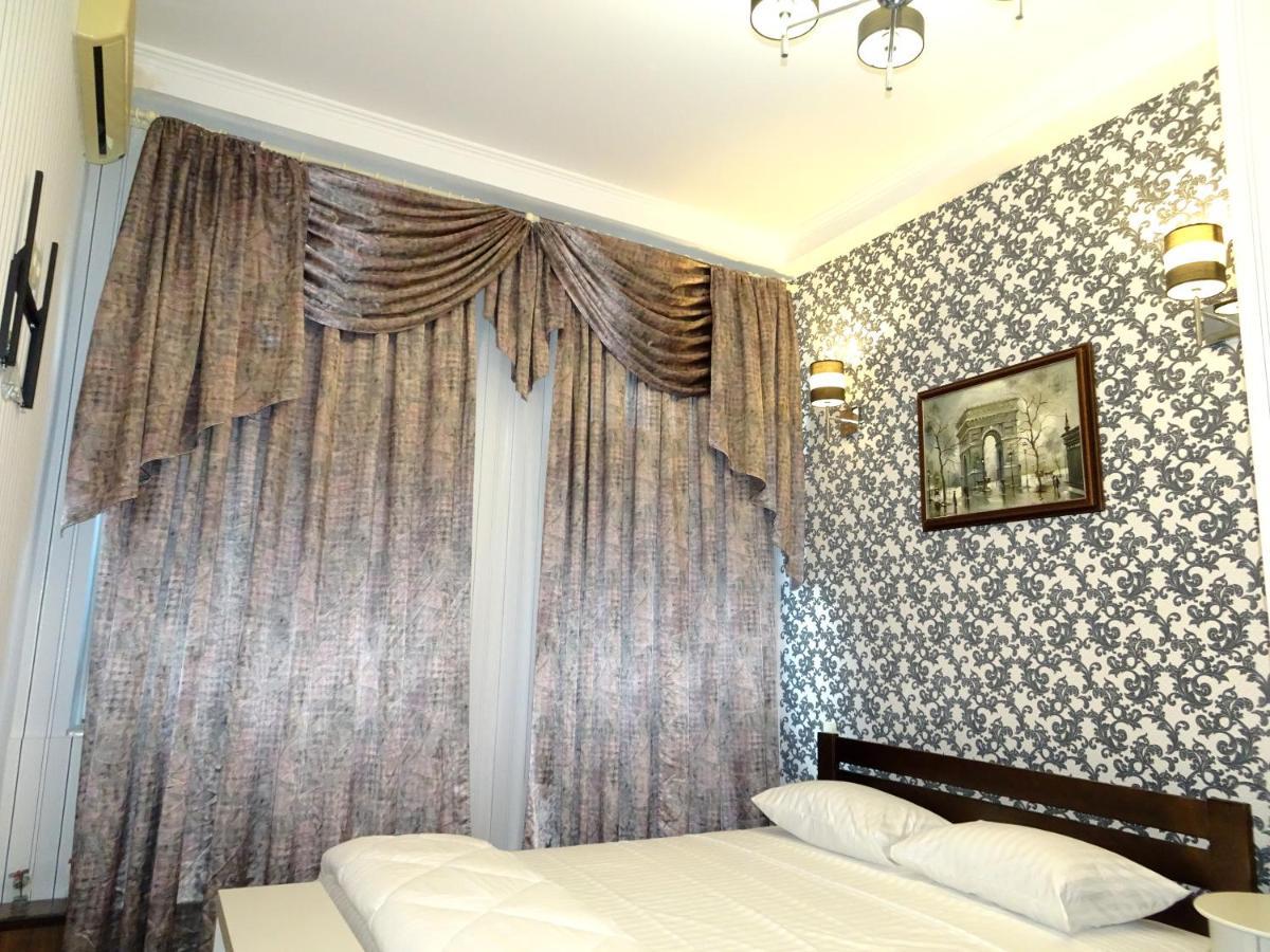 Kiev Central Boutique Hotel Kyiv Exterior photo